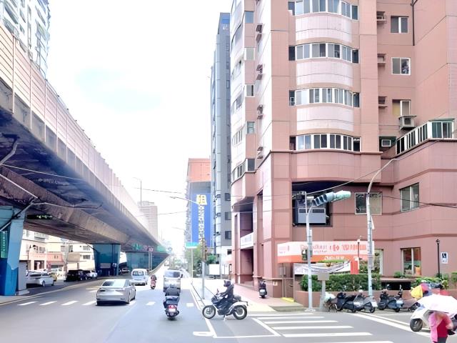 新北三重法拍大樓-4