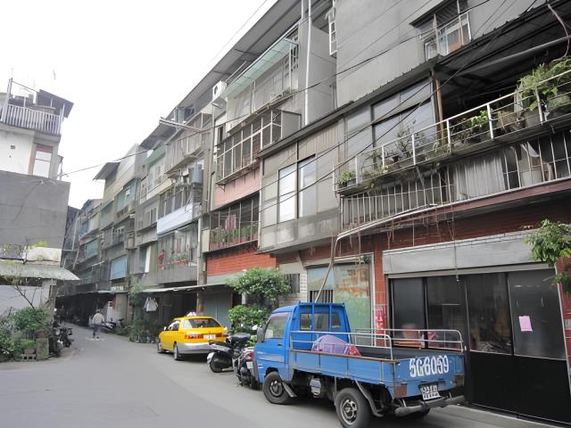 新北板橋法拍公寓_台北紙廠生活圈-1