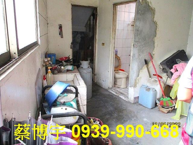 霧峰成功路法拍屋透天