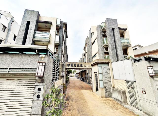 嘉義市西區育人路別墅