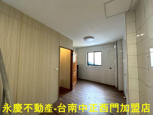 台南中西區透天_店面-3