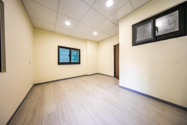 高雄楠梓公寓_店面_一樓-9