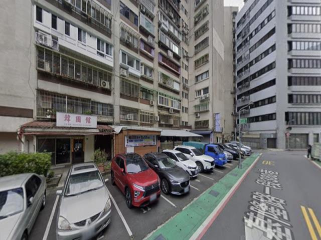 信義區法拍大樓-1