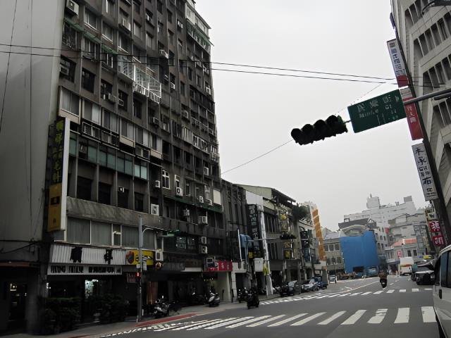 台北法拍大樓-3