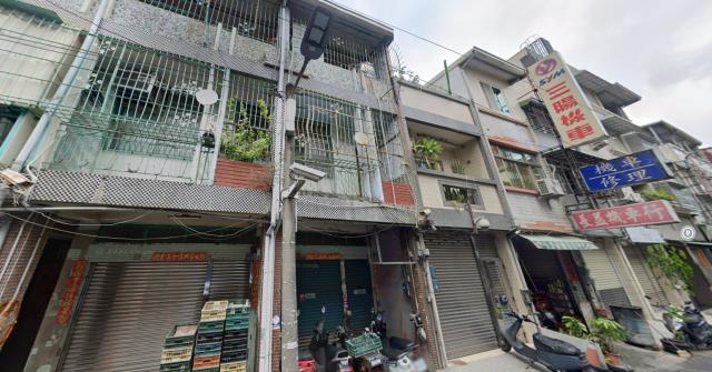 楠梓法拍透天-3