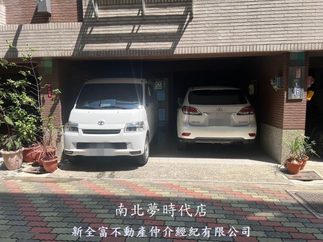 台南仁德透天-1