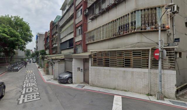 台北公寓_邊間三樓拍賣-9