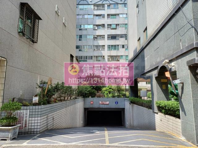 板橋拍賣大樓-7