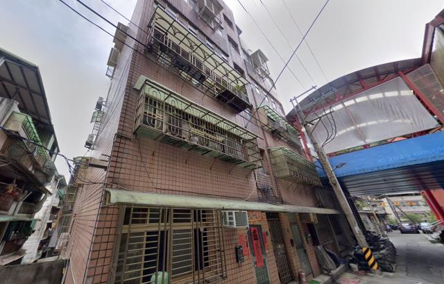 中正區法拍屋中正路正濱漁港忠孝國小一樓優室法拍林小陽