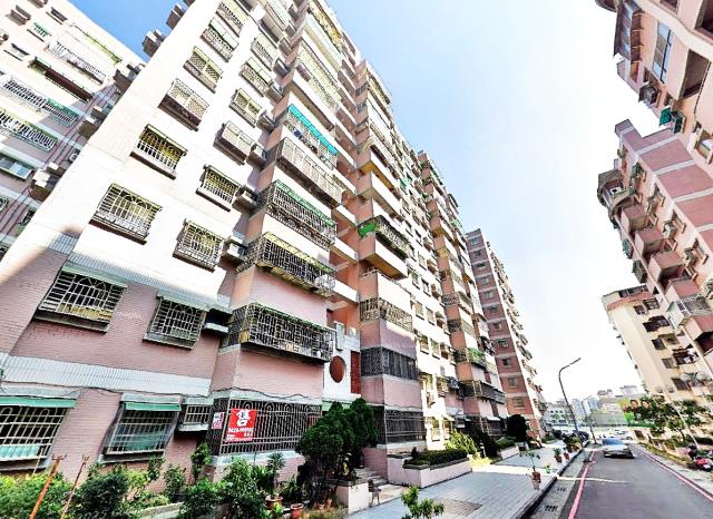 東區拍賣大樓-1