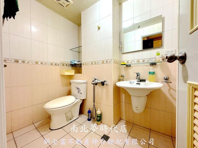 台南安平透天-13