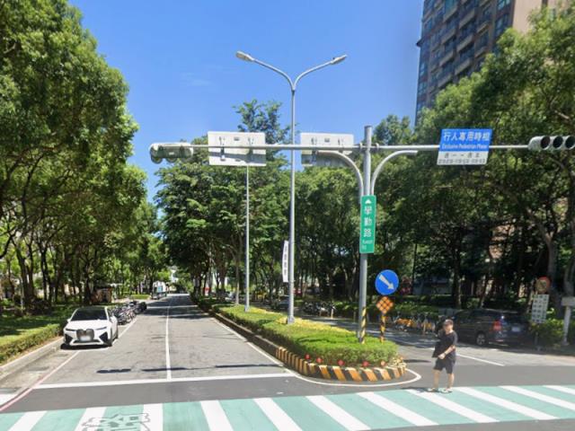 三峽大樓_景觀萬坪公園法拍-7