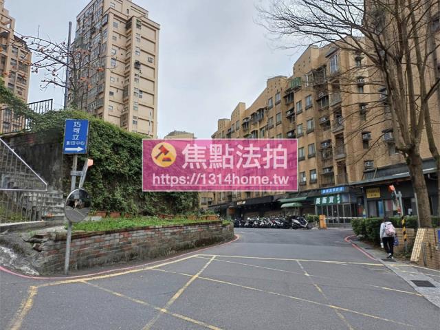 新北淡水法拍大樓-10