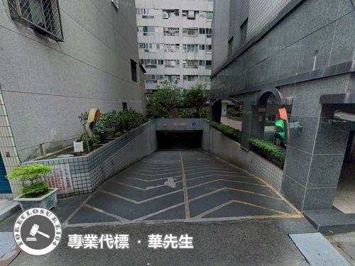 新北板橋華廈法拍-11