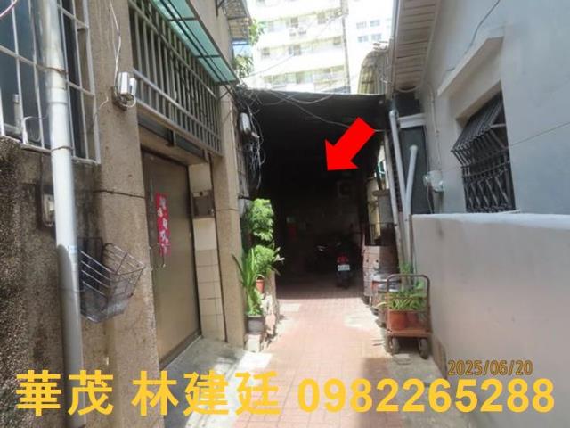 台南拍賣透天-1