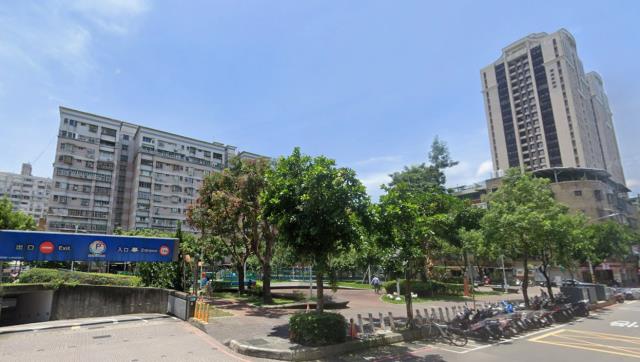 新北土城大樓法拍-2