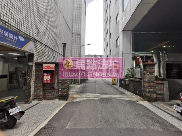 新北中和大樓拍賣-6