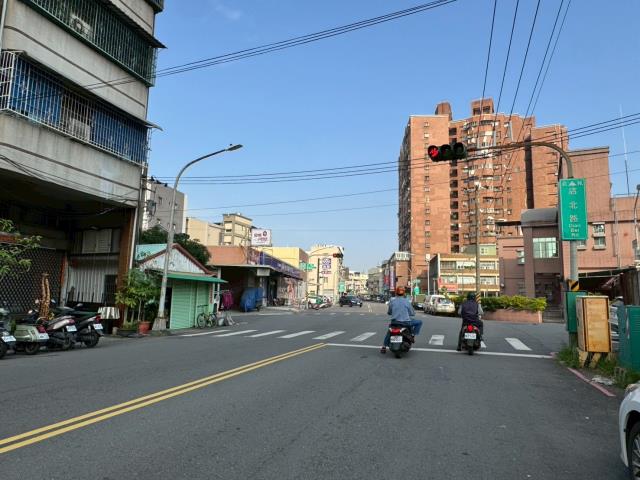 小港法拍公寓-4