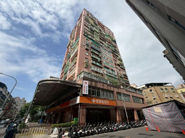 中和大樓_套房法拍-1