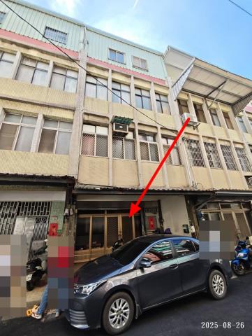 龜山透天_附三四層頂加法拍-2