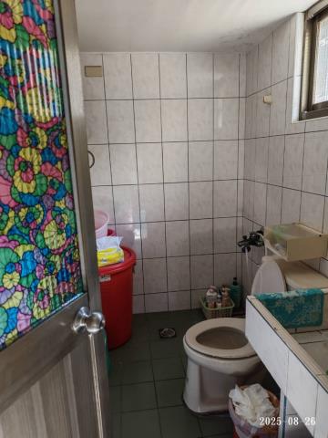 龜山透天_附三四層頂加法拍-9