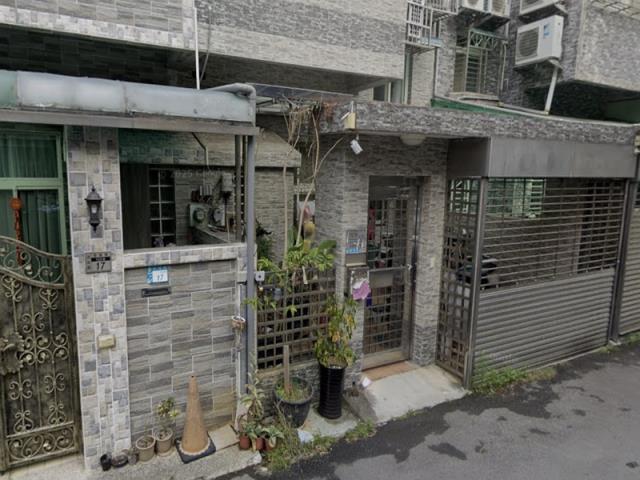 新北淡水透天_附頂樓加蓋法拍-3