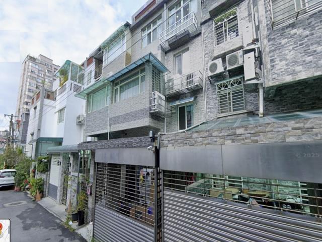 新北淡水透天_附頂樓加蓋法拍-5