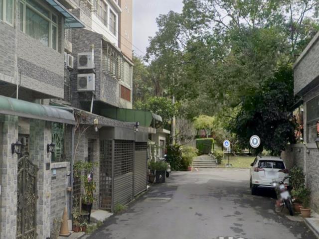 新北淡水透天_附頂樓加蓋法拍-6