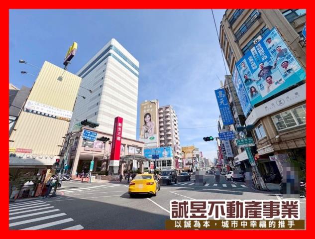 新光三越中山路台南火車站民族路