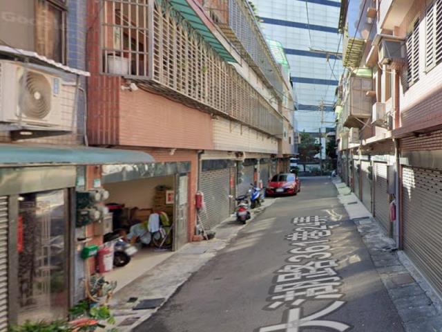 新北鶯歌透天法拍-2