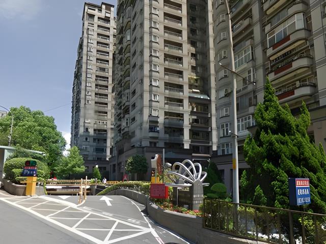 新店法拍大樓_布佬廚房餐廳-4