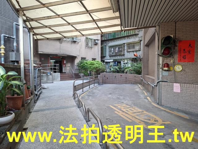 三重大樓法拍-5