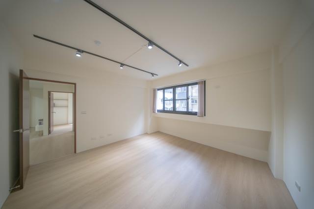 高雄苓雅大樓_華廈-5