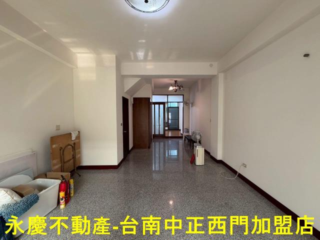 台南南區透天-9