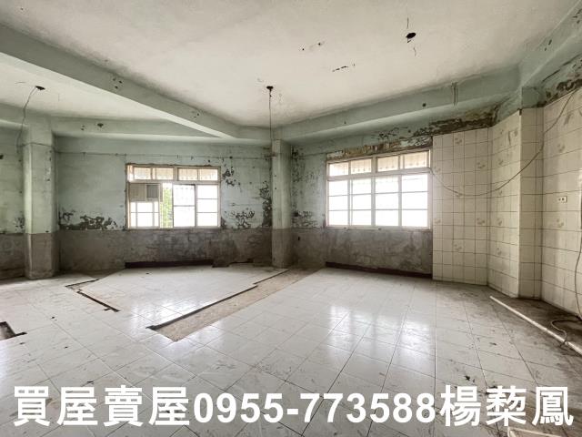 高雄岡山透天_店面_辦公室-8