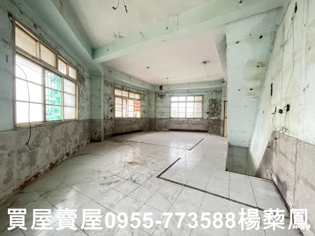 高雄岡山透天_店面_辦公室-9