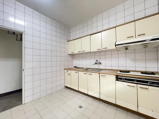 岡山大樓_店面-12