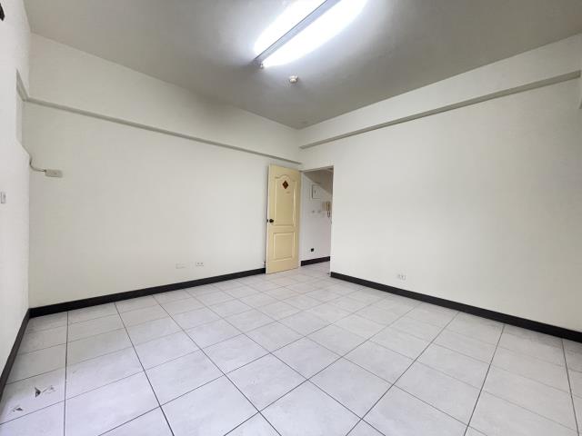 岡山大樓_店面-7