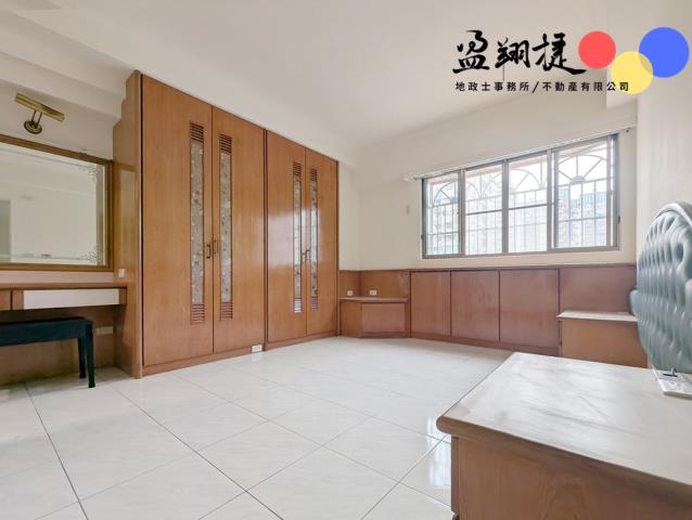 左營區高鐵站生態園區