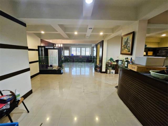 高雄小港透天_店面-1