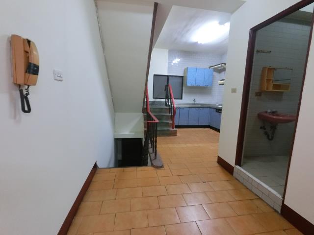 高雄苓雅透天_店面-5