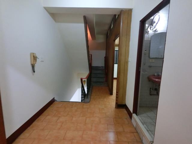 高雄苓雅透天_店面-7