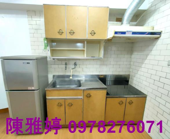 新興區大樓_套房-2