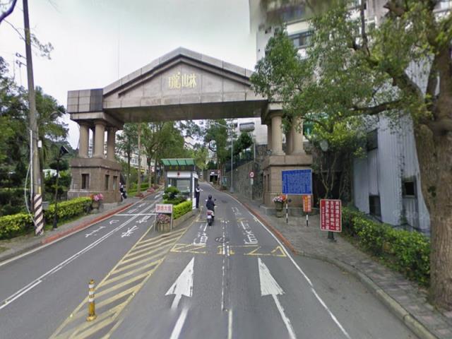 新北透天_捷運東湖站拍賣-1