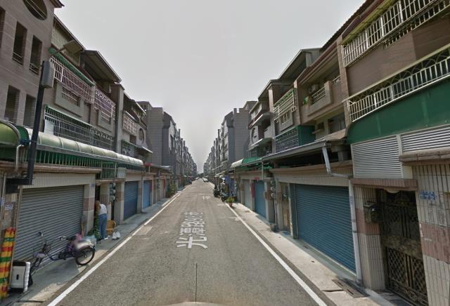 高雄岡山法拍透天-3