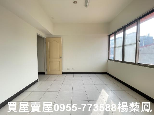 高雄岡山大樓-4