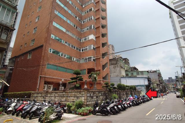 板橋法拍大樓-5