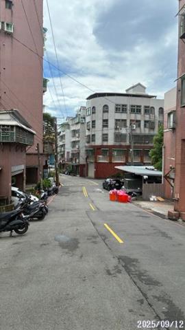 新北鶯歌法拍大樓-3