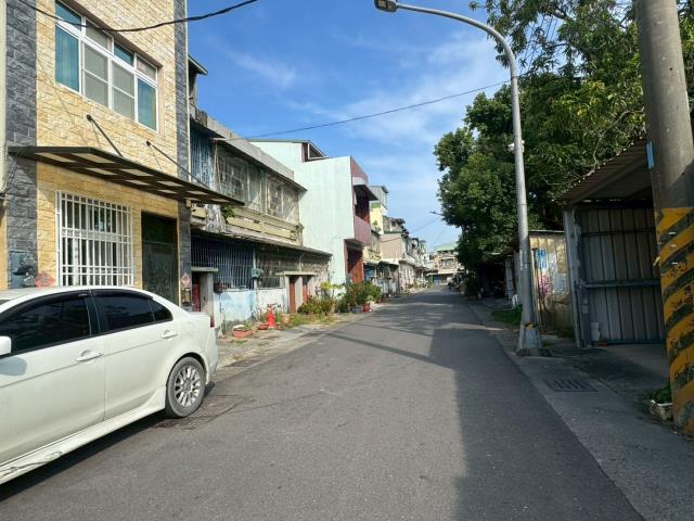 高雄楠梓透天法拍-3