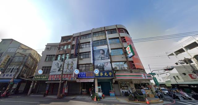 高雄鳳山透天法拍-5